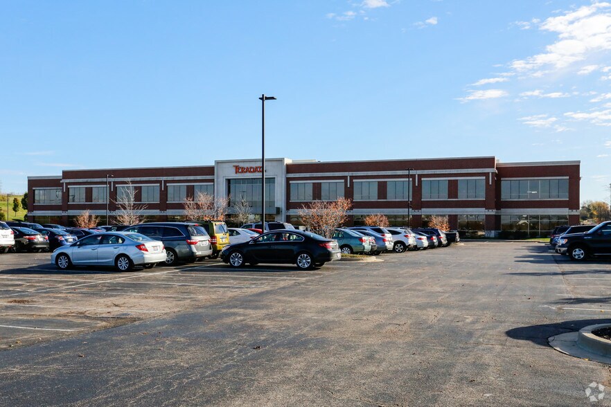 10000 Innovation Dr, Miamisburg, OH à louer - Photo du bâtiment - Image 3 de 7