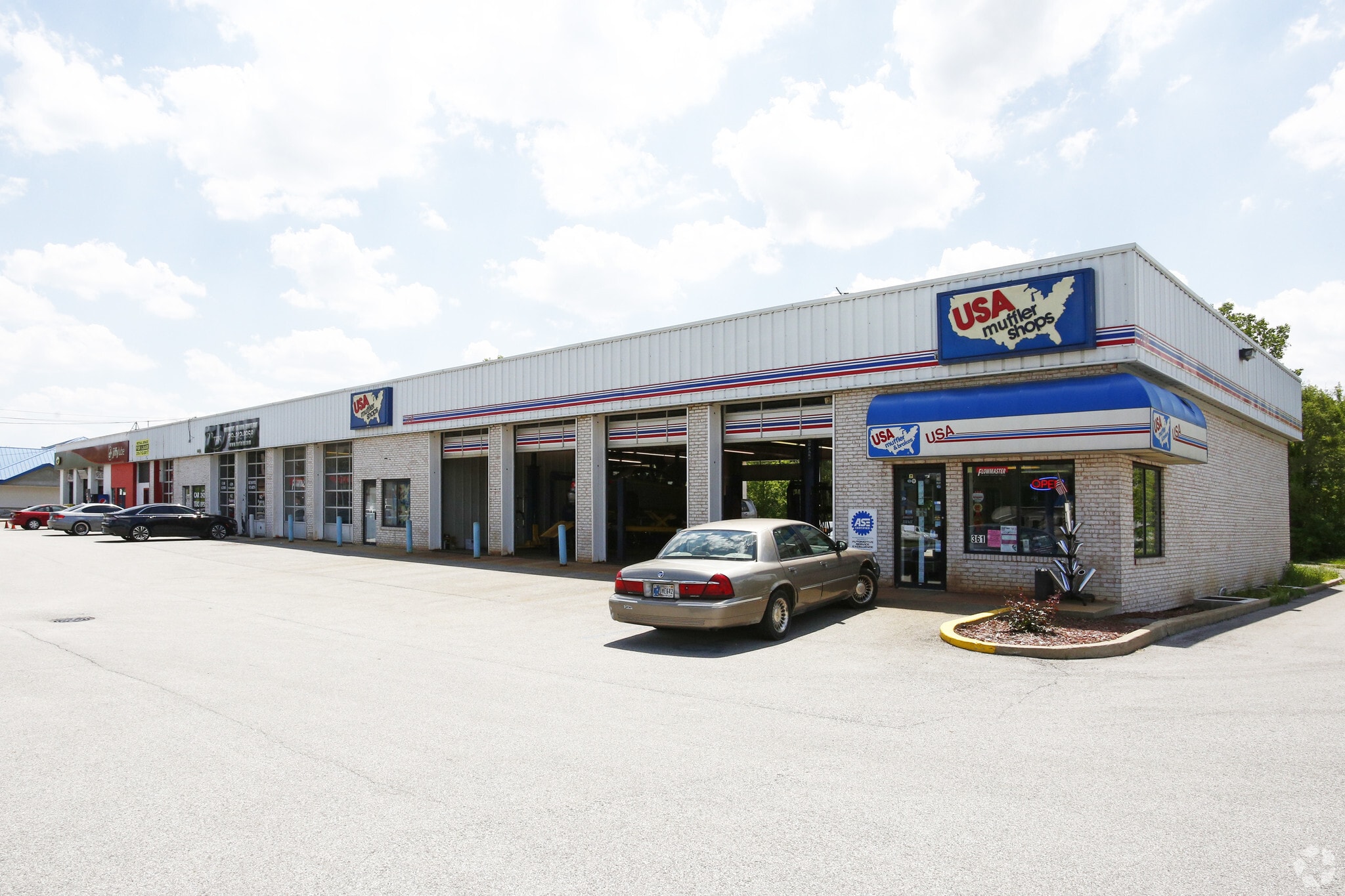 355 Morthland Dr, Valparaiso, IN for lease Primary Photo- Image 1 of 12