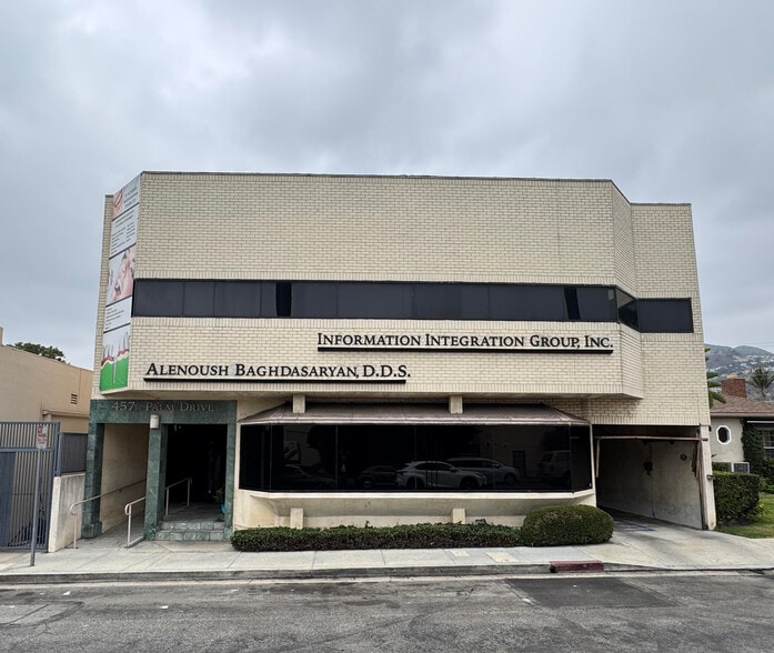 457 Palm Dr, Glendale, CA for lease - Building Photo - Image 1 of 11
