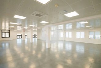 Office in Barcelona, Barcelona for lease Interior Photo- Image 1 of 4