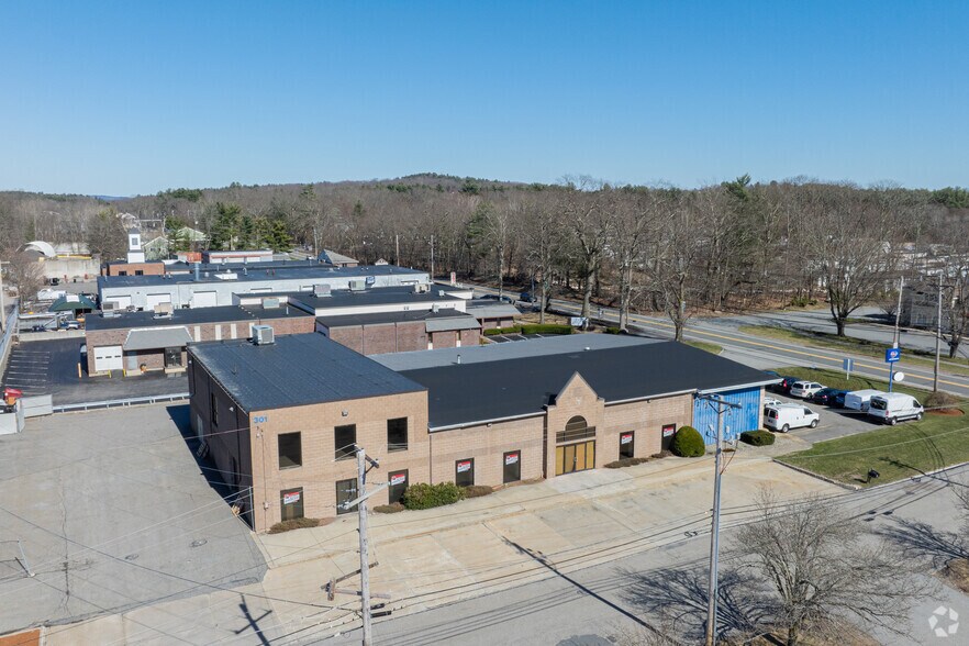 301 Littleton Rd, Chelmsford, MA à louer - Photo du bâtiment - Image 3 de 6