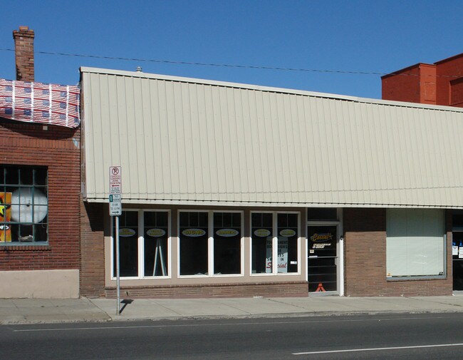 More details for 122 S Division St, Spokane, WA - Retail for Lease