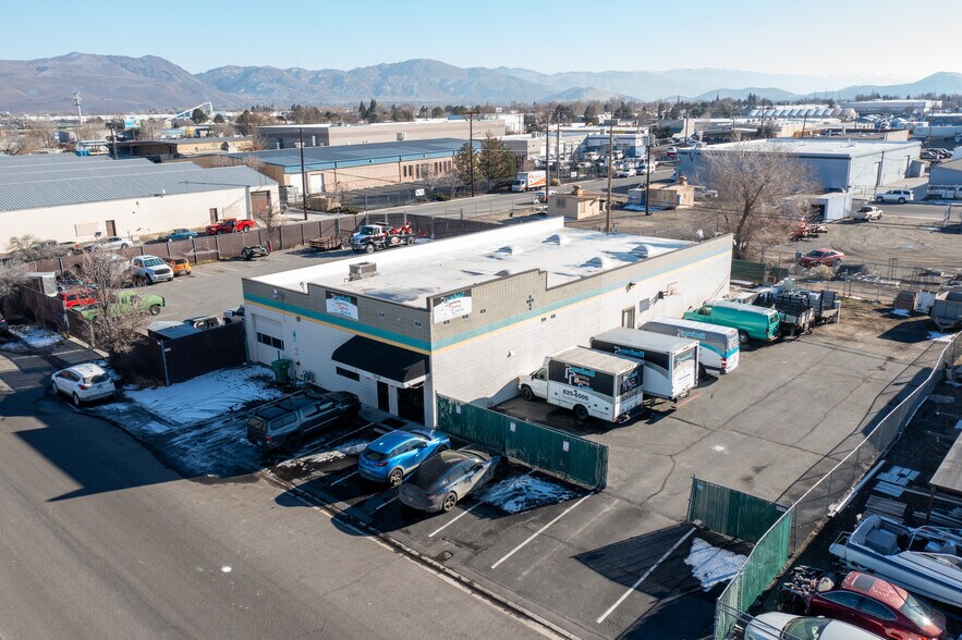 1519 Pittman Ave, Sparks, NV à louer - Photo du bâtiment - Image 3 de 9