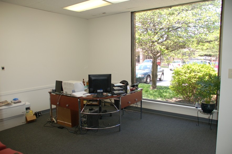500-566 W Taft Dr, South Holland, IL for lease - Interior Photo - Image 3 of 5