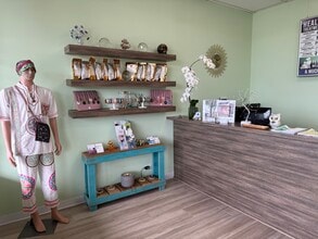 700-754 S Buffalo Grove Rd, Buffalo Grove, IL à louer Photo intérieure- Image 2 de 5