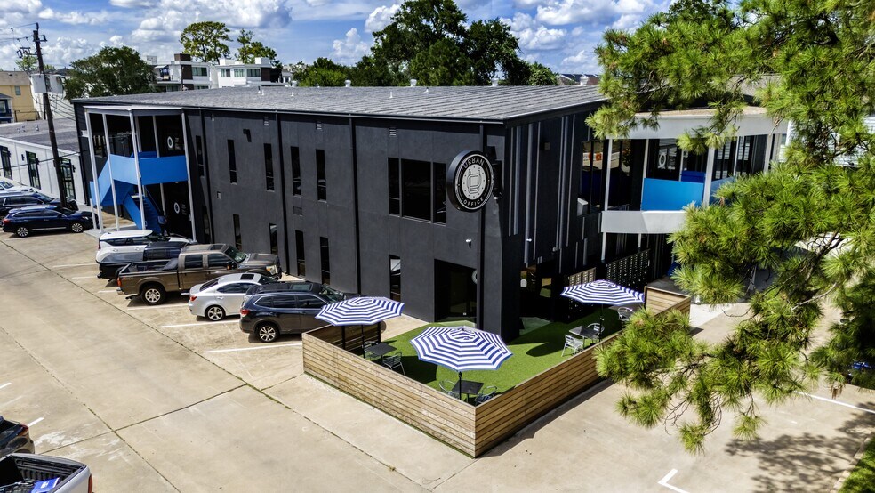 1100 W 23rd St, Houston, TX à louer - Photo du bâtiment - Image 2 de 10