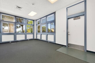 996-1000 S Seaward Ave, Ventura, CA for lease Interior Photo- Image 1 of 9