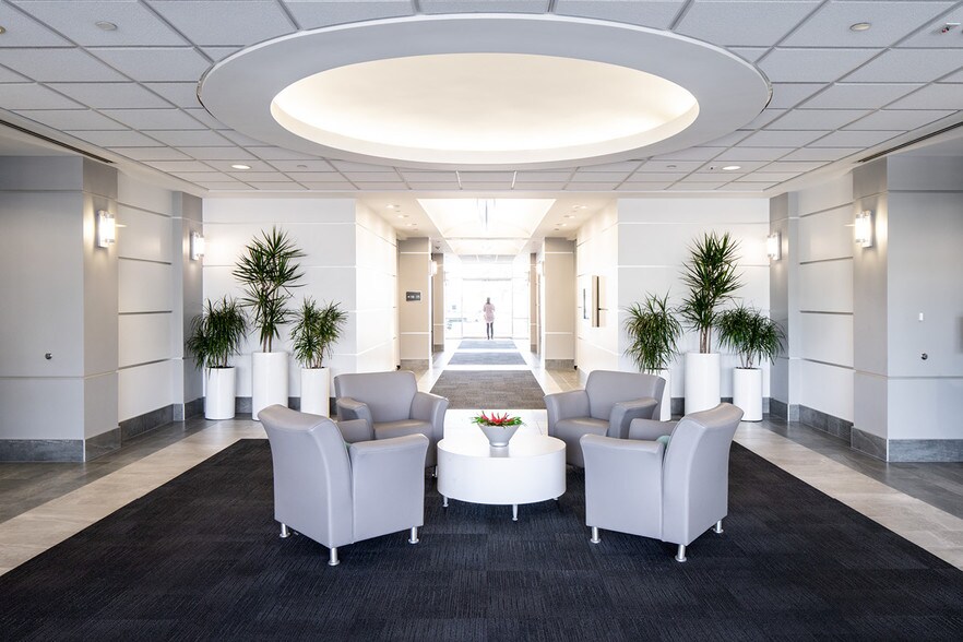 27442 Portola Pky, Foothill Ranch, CA à louer - Hall d’entrée - Image 3 de 14