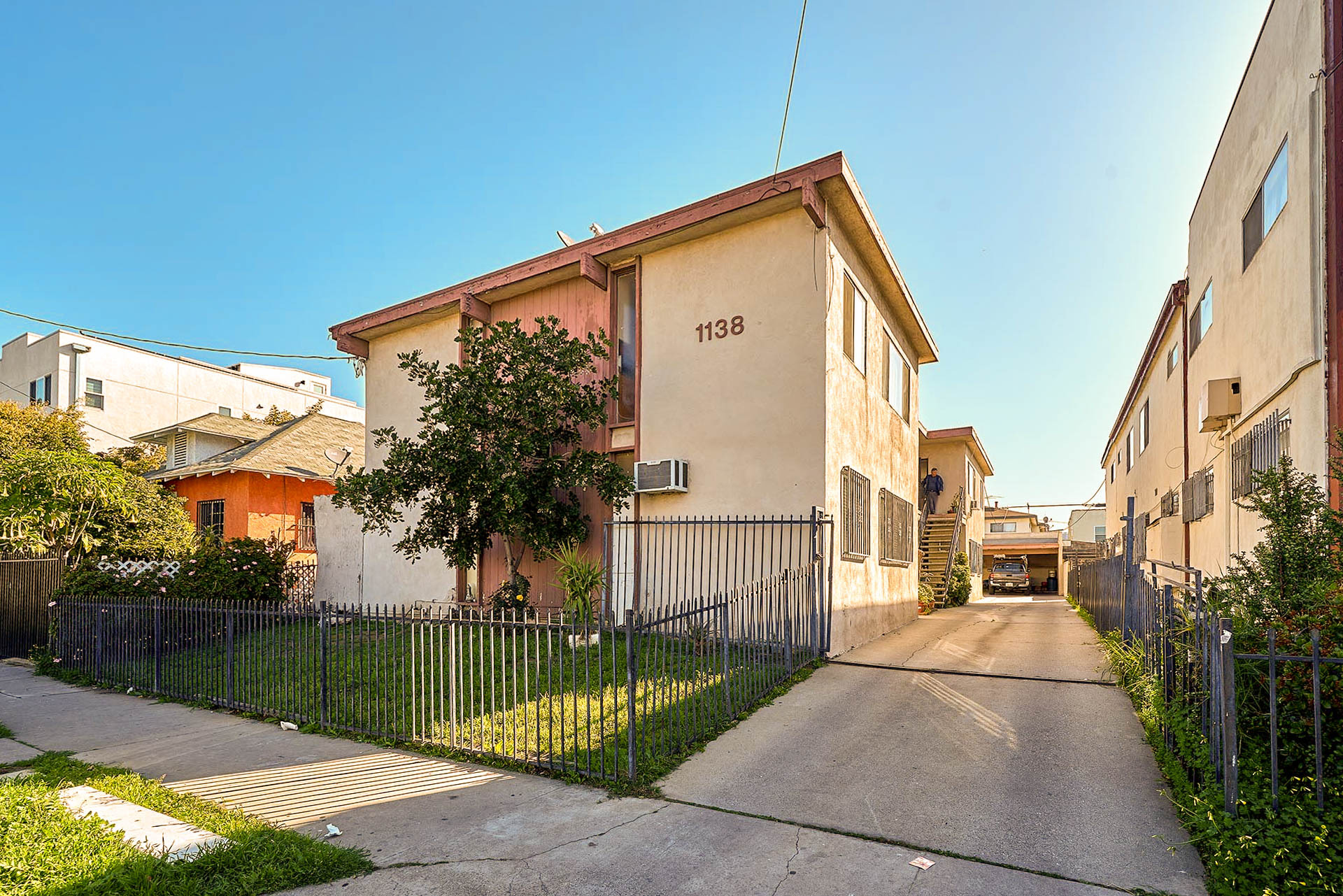 1138 Fedora St, Los Angeles, CA for sale Building Photo- Image 1 of 17