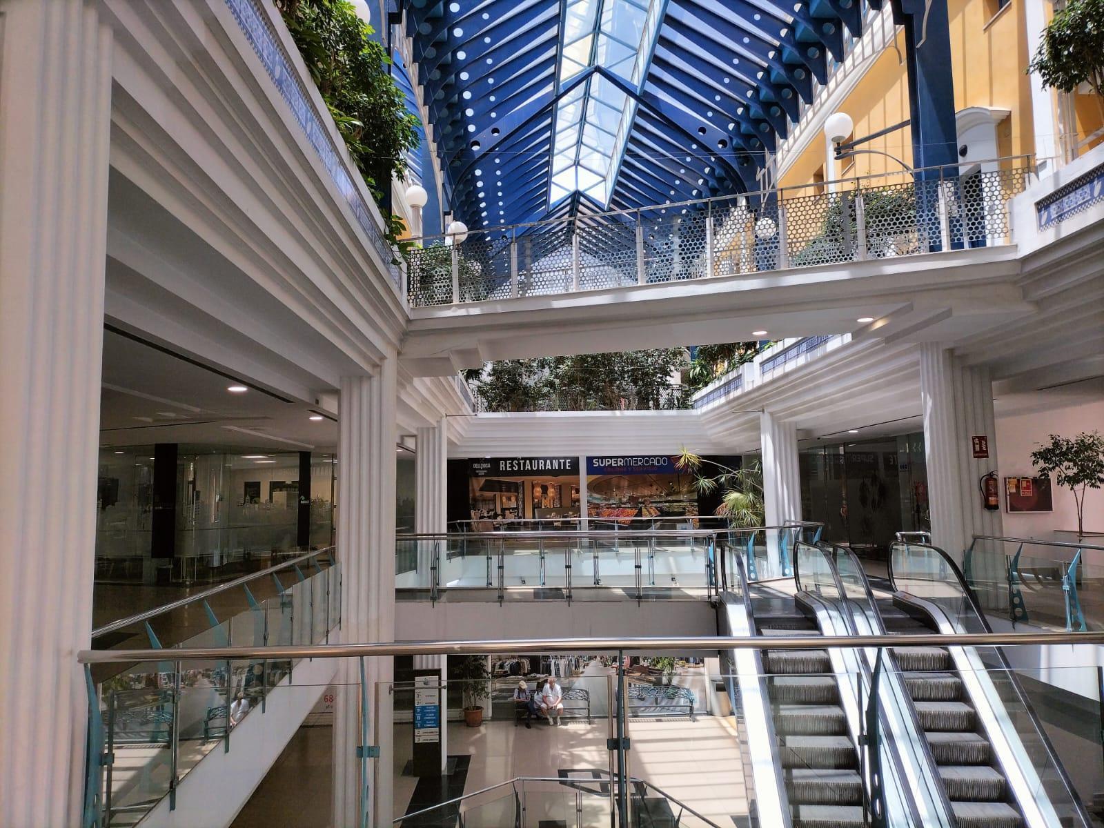 Retail in Jerez de la Frontera, Cádiz for sale Interior Photo- Image 1 of 11