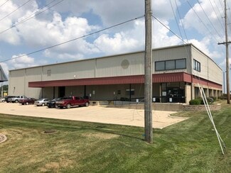 More details for 1703 S Veterans Pky, Bloomington, IL - Industrial for Sale