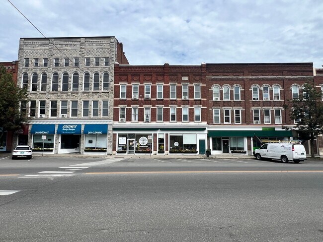 Plus de détails pour 43, 49 & 51 Main Street, Fair Haven, VT – à vendre, Fair Haven, VT