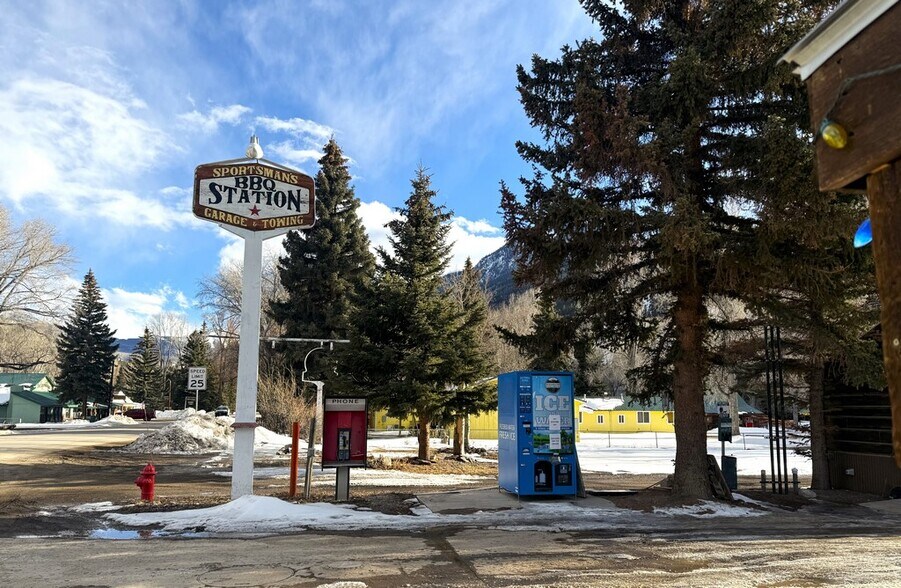 173 S Gunnison Ave, Lake City, CO à vendre - Photo du bâtiment - Image 3 de 30