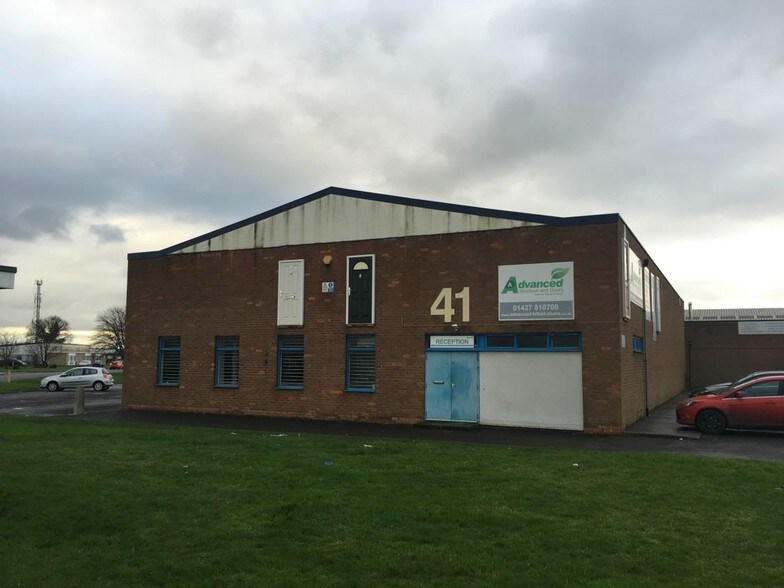 Corringham Rd, Gainsborough à louer - Photo du bâtiment - Image 3 de 5