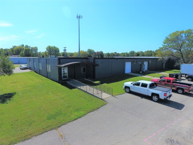 909 1st Ave NW, Buffalo, MN for sale - Building Photo - Image 1 of 1