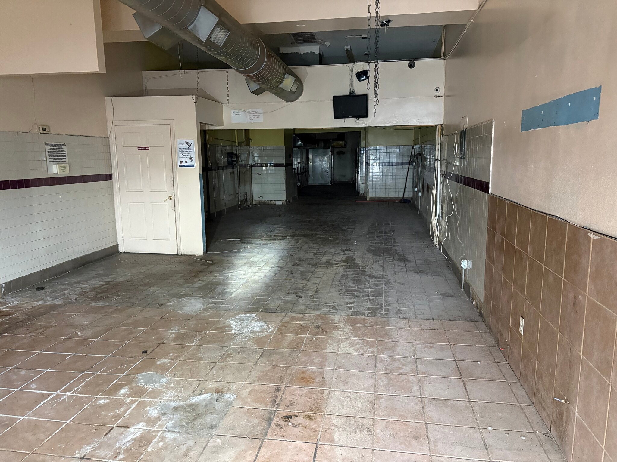 1392 Rockaway Pky, Brooklyn, NY for lease Interior Photo- Image 1 of 1
