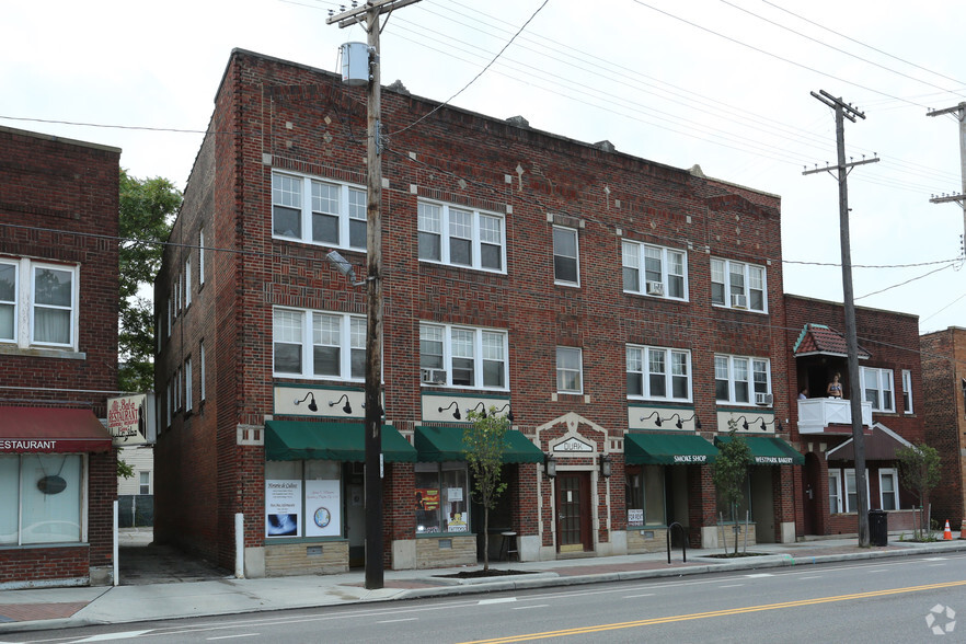 12023-12031 Lorain Ave, Cleveland, OH à vendre - Photo principale - Image 1 de 1