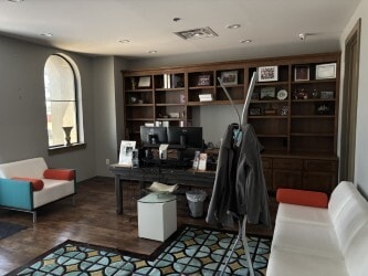 3216 W Arkansas Ln, Dalworthington Gardens, TX for lease Interior Photo- Image 1 of 6