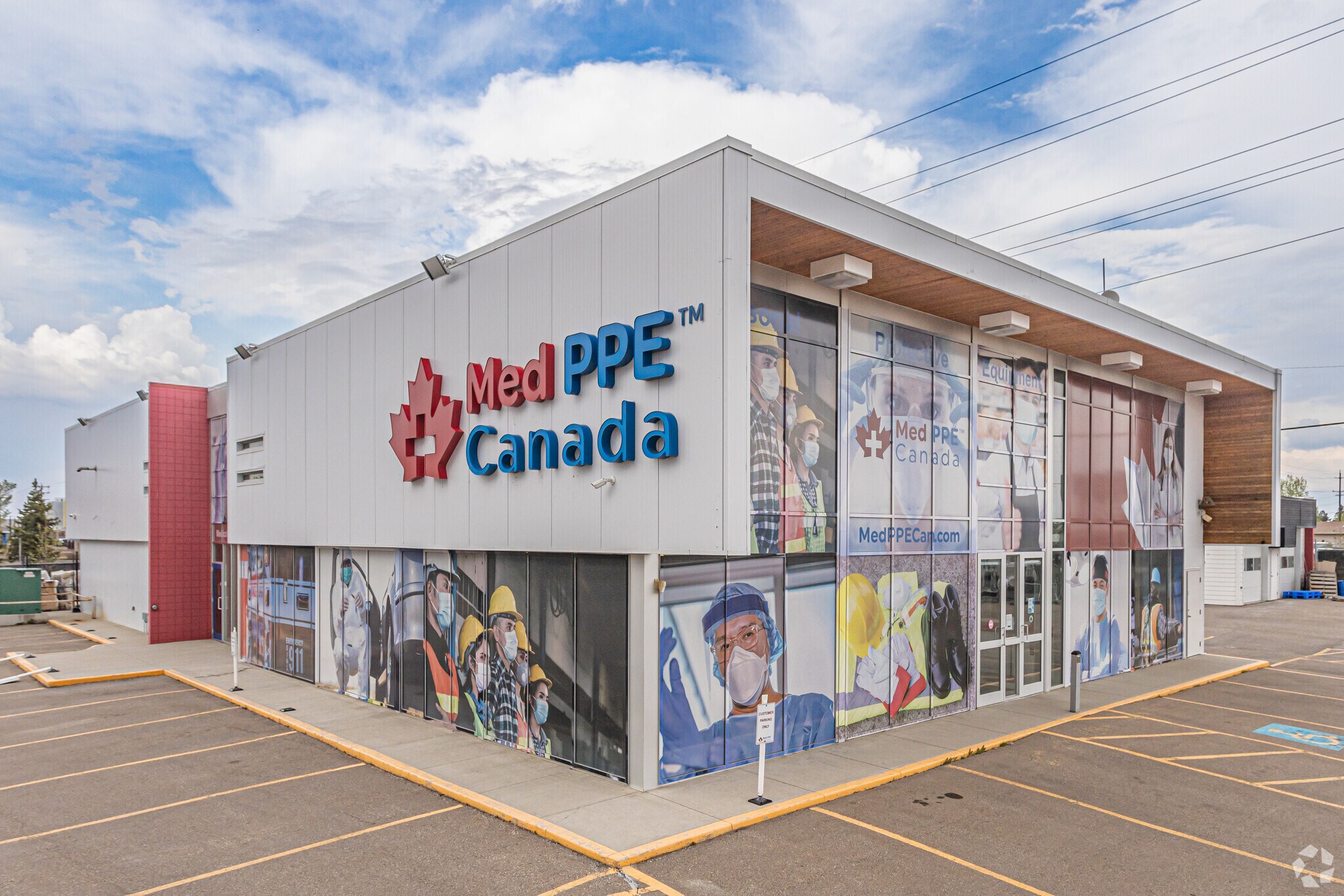 13135 St Albert Trl NW, Edmonton, AB for sale Primary Photo- Image 1 of 1