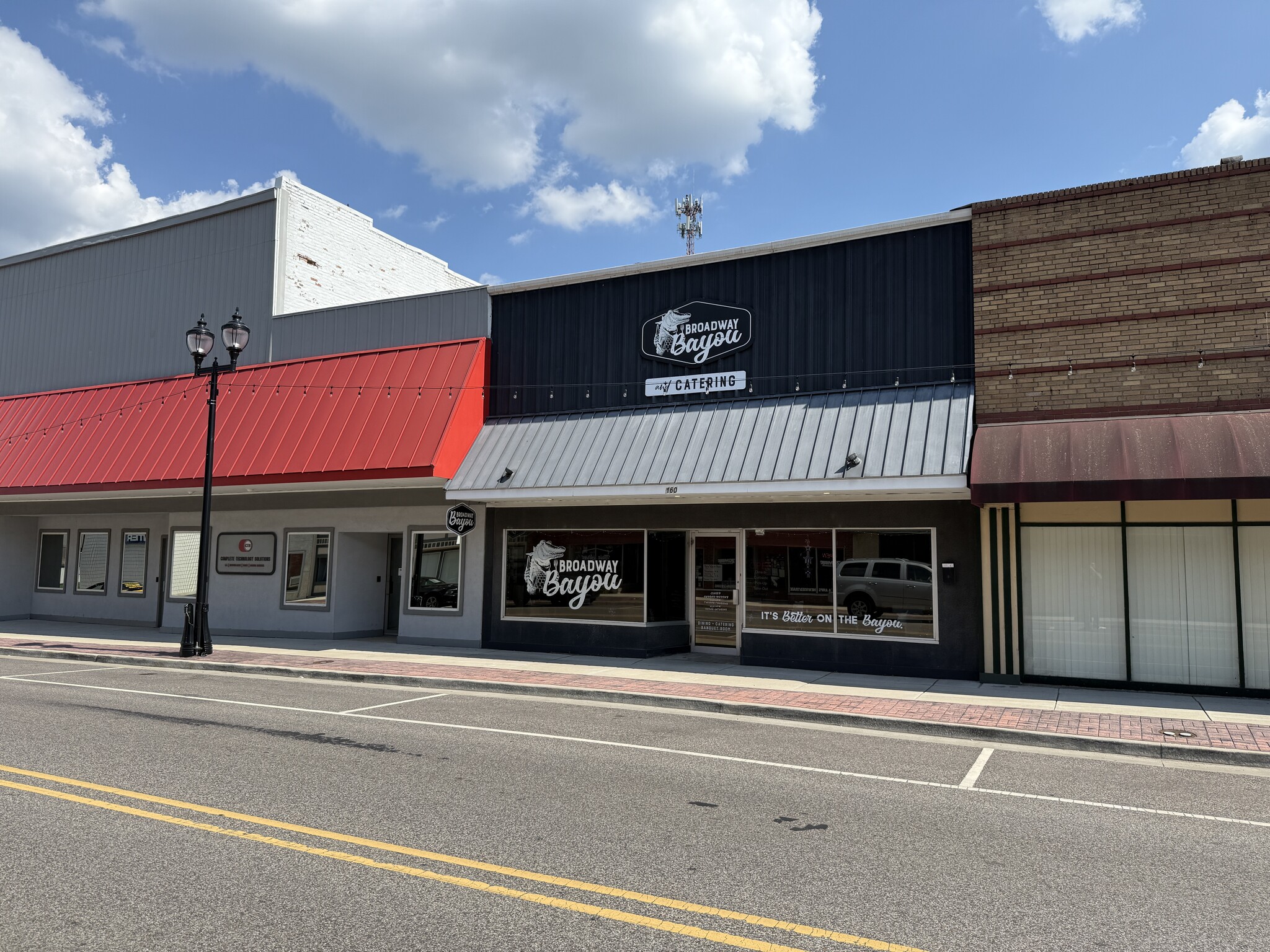 160 W Broadway St, Sparta, IL for sale Primary Photo- Image 1 of 23