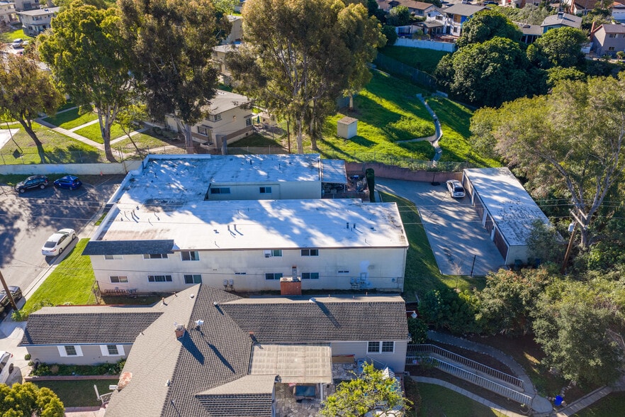 26377 Hillcrest Ave, Lomita, CA for sale - Building Photo - Image 3 of 26
