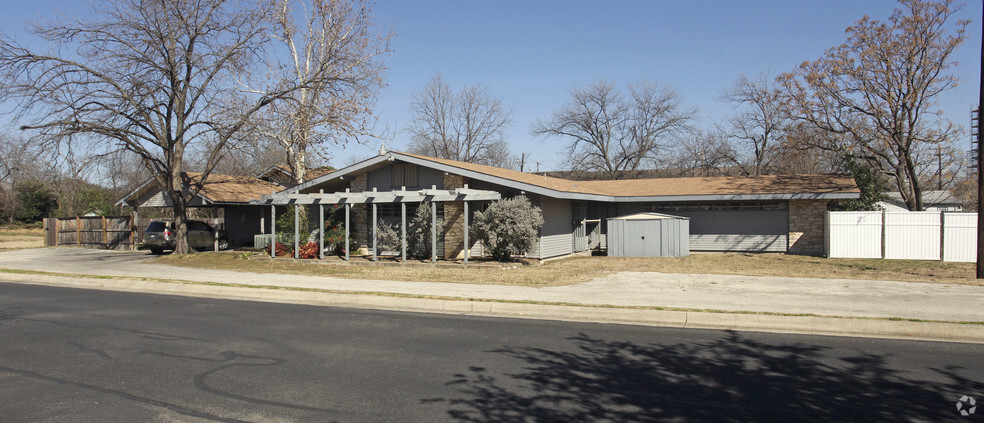 4804 Grover Ave, Austin, TX à louer - Photo du bâtiment - Image 2 de 4