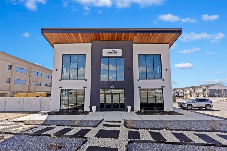 1042 3000 N, Layton, UT for sale - Building Photo - Image 2 of 39