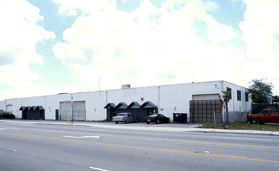 2450-2460 NW 151st St, Miami, FL à louer - Autre - Image 2 de 43