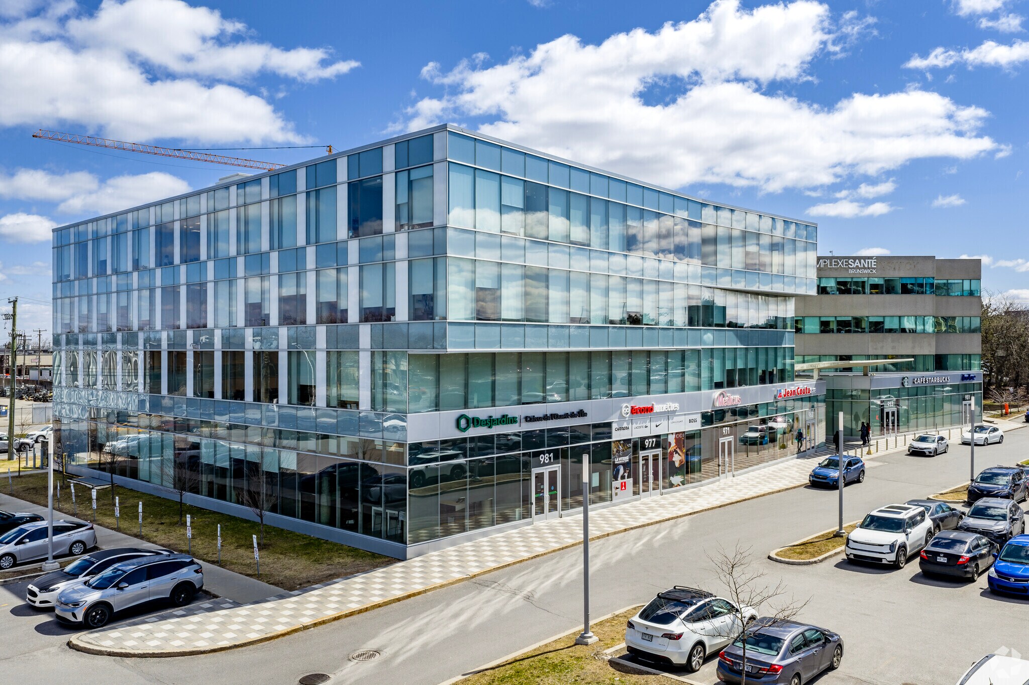 953-981 Boul Saint-Jean, Pointe-claire, QC for sale Primary Photo- Image 1 of 1