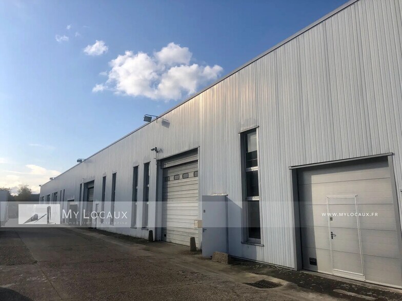 Flex dans SAINT-OUEN-L'AUMONE à louer - Photo du bâtiment - Image 2 de 4