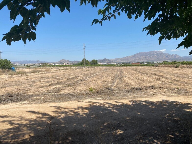Terrain dans Monforte del Cid, Alicante à vendre - Photo du bâtiment - Image 2 de 24