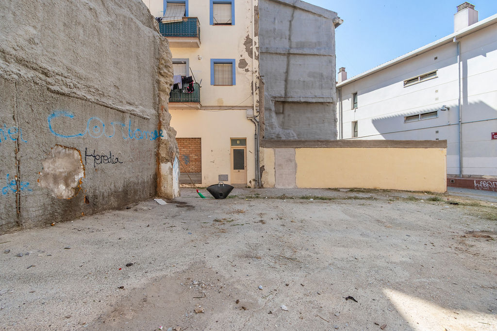 Terrain dans Lleida, Lérida à vendre Photo principale- Image 1 de 12