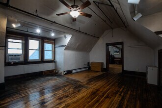 4403 St Clair Ave, Cleveland, OH for lease Interior Photo- Image 2 of 9