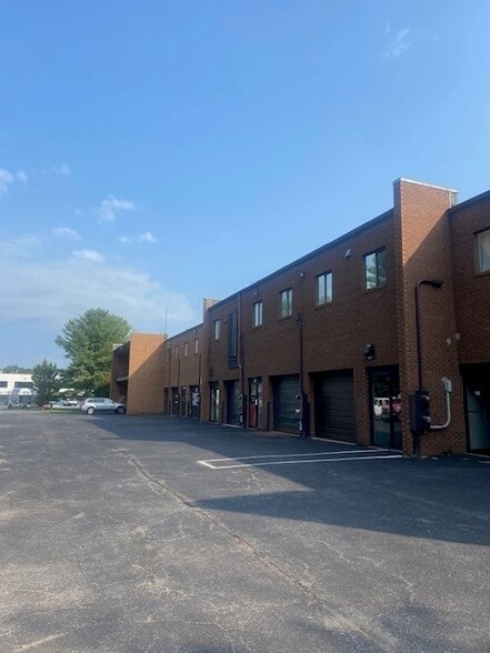 10075 Tyler Ct, Ijamsville, MD for lease - Building Photo - Image 2 of 2