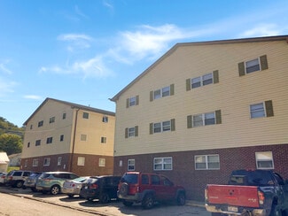 More details for 800 4th Ave, Montgomery, WV - Multifamily for Sale