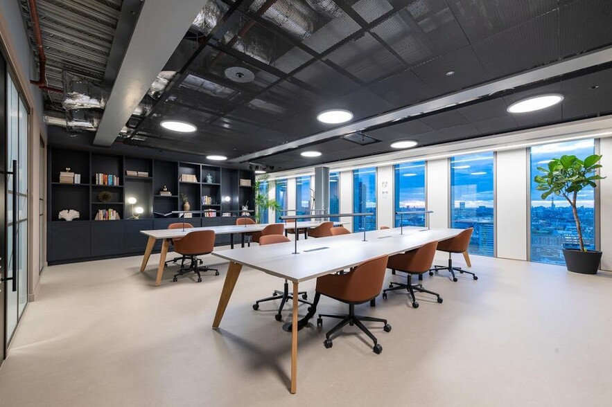 103-105 Bunhill Row, London for lease - Building Photo - Image 2 of 170