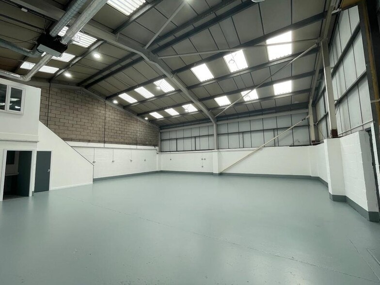Dewsbury Rd, Stoke On Trent for lease - Building Photo - Image 2 of 6