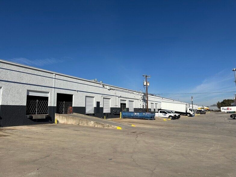 12700-12730 O'Connor Rd, San Antonio, TX à louer - Photo du bâtiment - Image 3 de 6