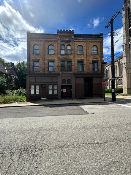 734-736 Franklin Ave, Pittsburgh, PA à louer - Photo du bâtiment - Image 1 de 3