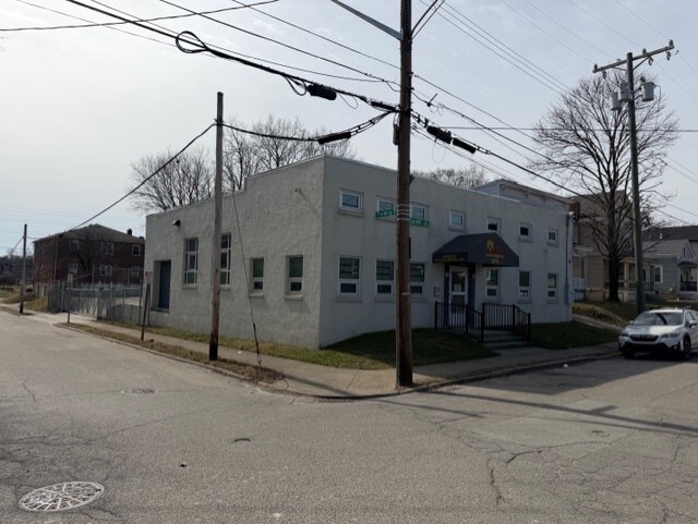 3475 Cardiff Ave, Cincinnati, OH for lease - Primary Photo - Image 1 of 11