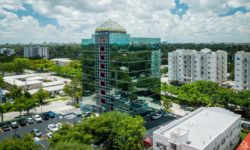 2121 SW 3rd Ave, Miami, FL for lease - Aerial - Image 2 of 27