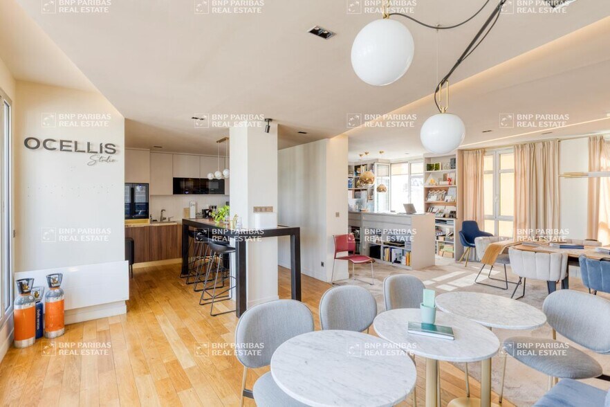 3 Rue Charcot, Neuilly-sur-Seine à louer - Photo du bâtiment - Image 3 de 21