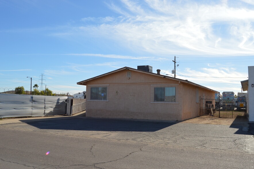 11613 NW Grand Ave, El Mirage, AZ à vendre - Photo du bâtiment - Image 3 de 28