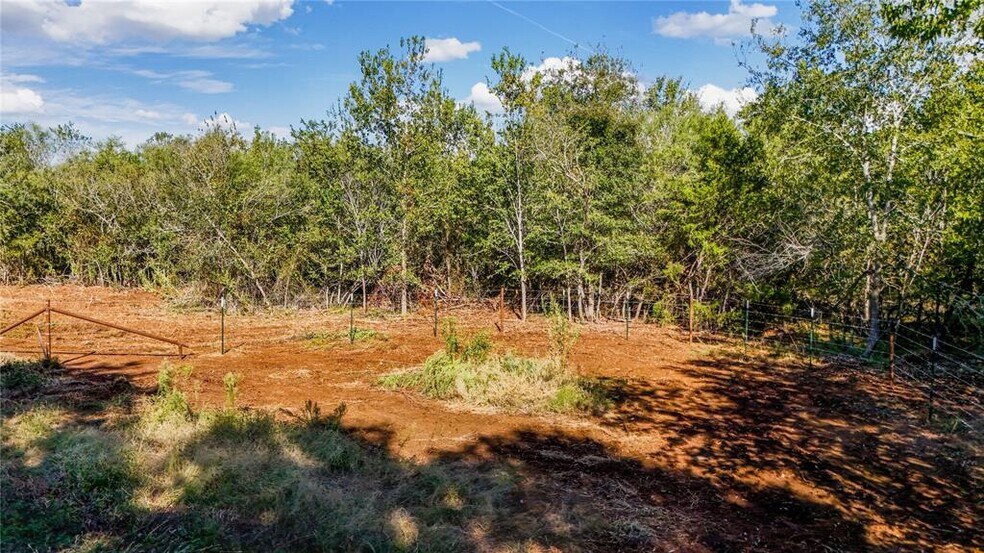 TBD High Crossing Rd, Smithville, TX à vendre - Photo du bâtiment - Image 3 de 9