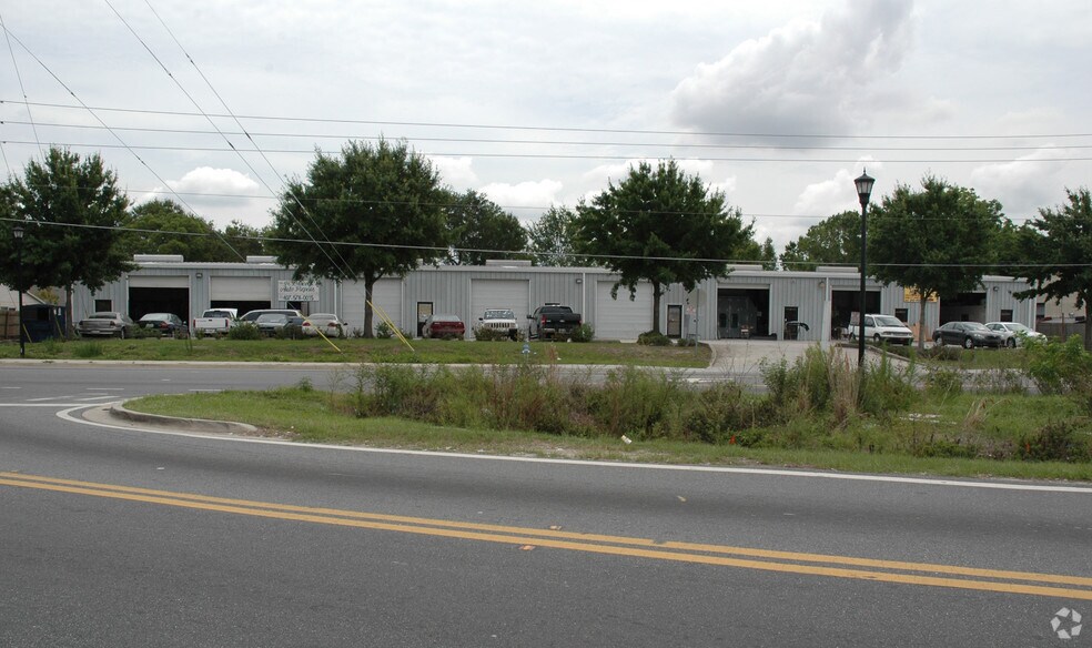 953 N Mercy Dr, Orlando, FL for lease - Building Photo - Image 2 of 13