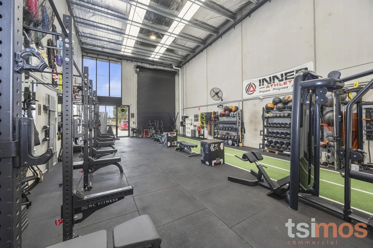 49 Grange Rd, Cheltenham, VIC 3192 - Unit 13 - - Interior Photo - Image 1 of 2