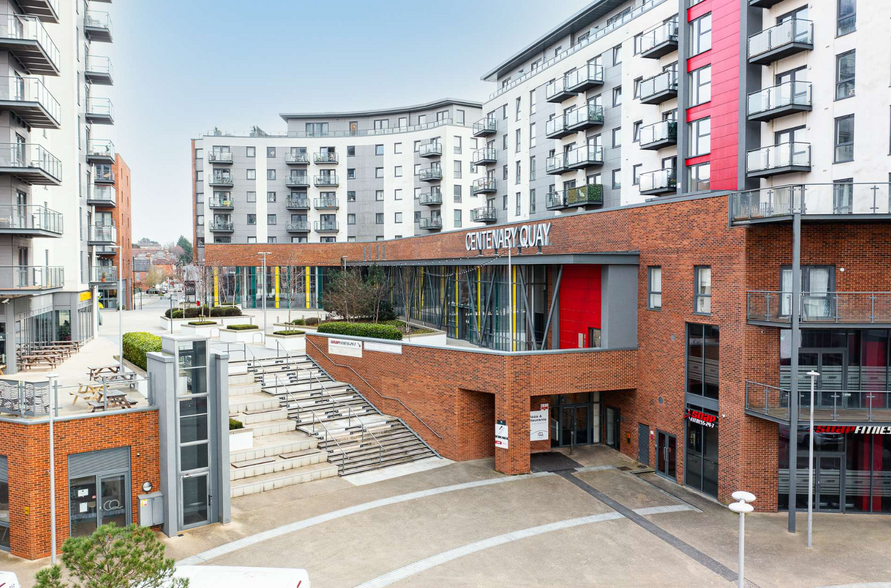 Centenary Quay, Southampton for lease - Primary Photo - Image 1 of 3