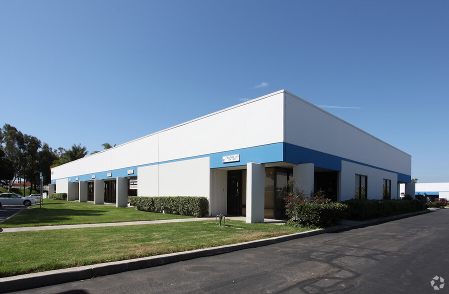 6353 El Camino Real, Carlsbad, CA for lease - Building Photo - Image 1 of 3