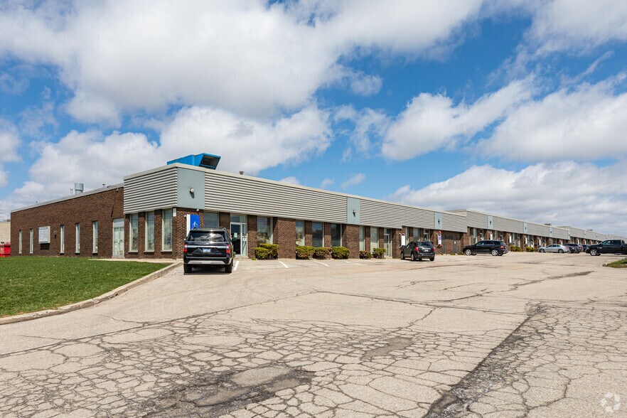 4635 Burgoyne St, Mississauga, ON for sale - Primary Photo - Image 1 of 1