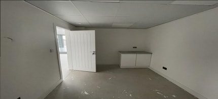 500-510 Main St, Bellshill for lease Interior Photo- Image 2 of 2